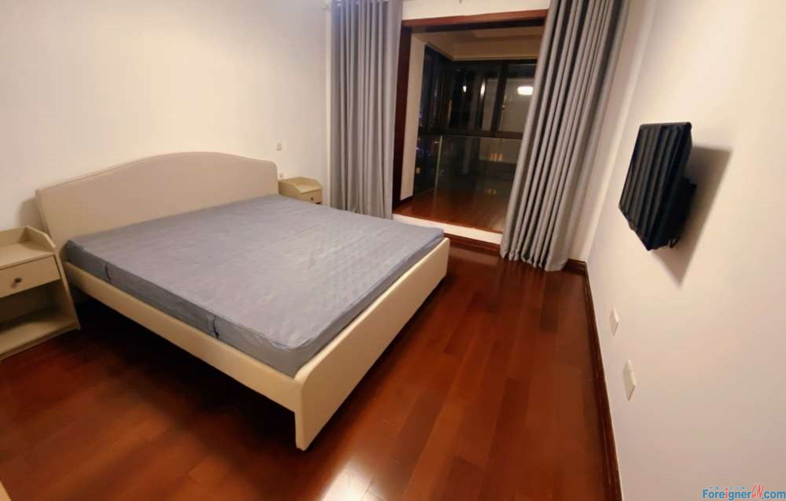 Fabulous！！！ House to rent in Suzhou / 3 bedrooms and 1 bathroom/Warm rooms/Jinji lake Nearby/Subway station 