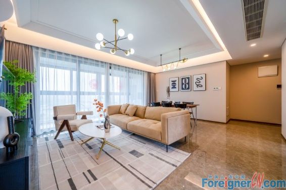 Luxurious!!！Brand new apartment rent in SIP /4 bedrooms and 2 bathrooms/modern syle /central AC/great city view /Xie tang street