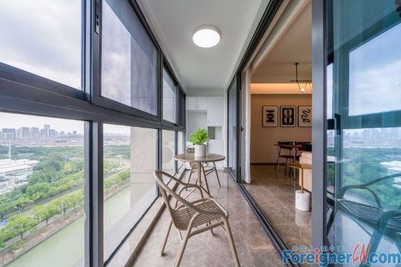 Luxurious!!！Brand new apartment rent in SIP /4 bedrooms and 2 bathrooms/modern syle /central AC/great city view /Xie tang street