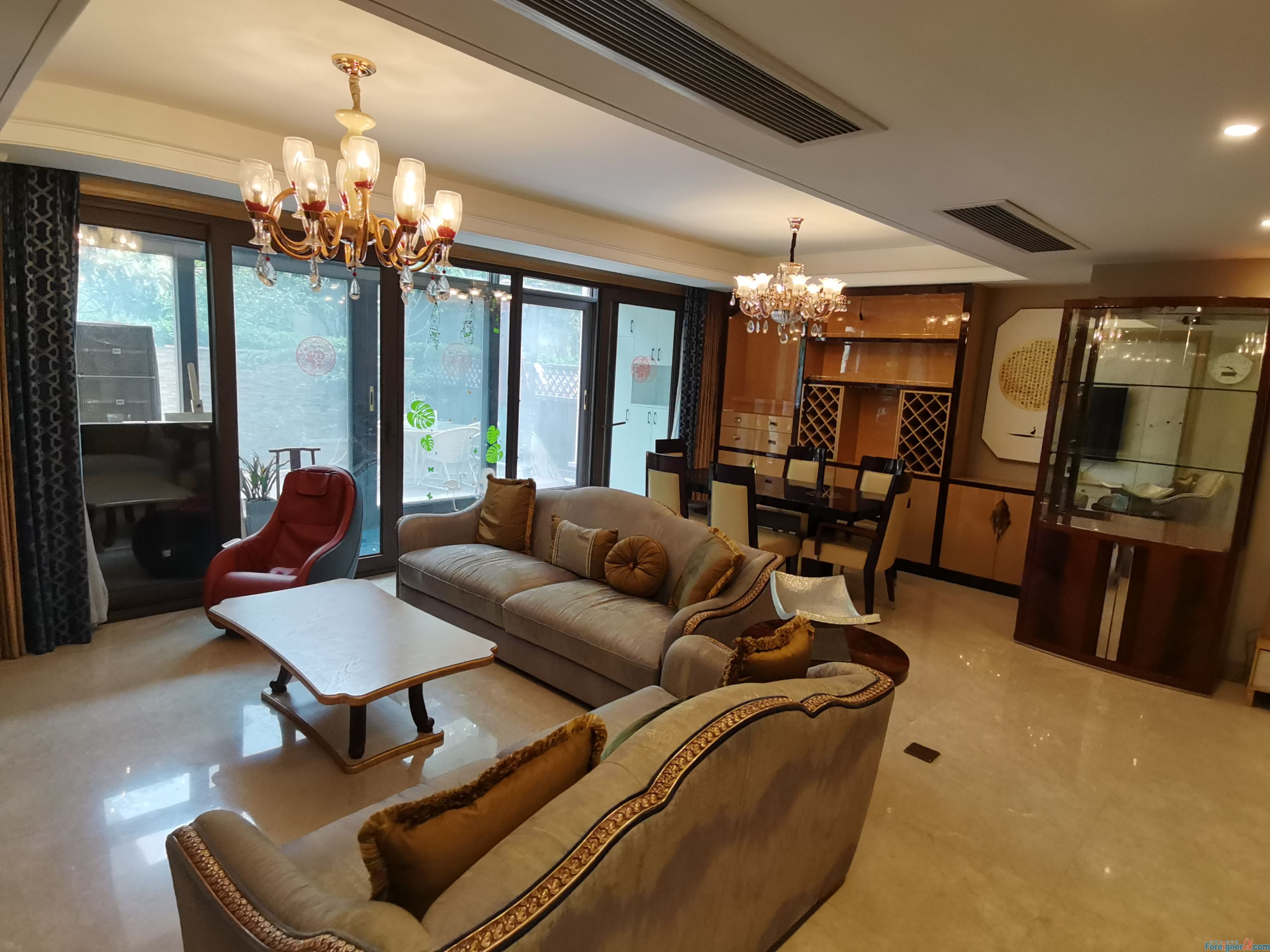 Wonderful!!! Big and pretty garden Flat rent for expats/4 bedrooms and 2 bathrooms/lots of light/Central AC and floor heating/Luxurious furniture/Jinji lake