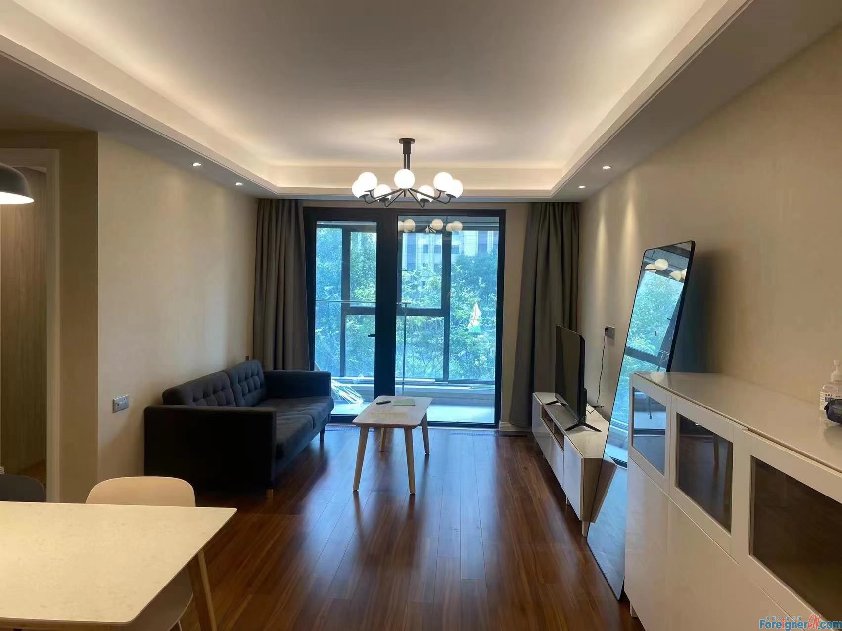 Wow!!!! brand new apartment rent in Suzhou/ 3 bedrooms and 2 bathrooms/central AC/cozy and clean rooms/ Eton House international school/subway station 