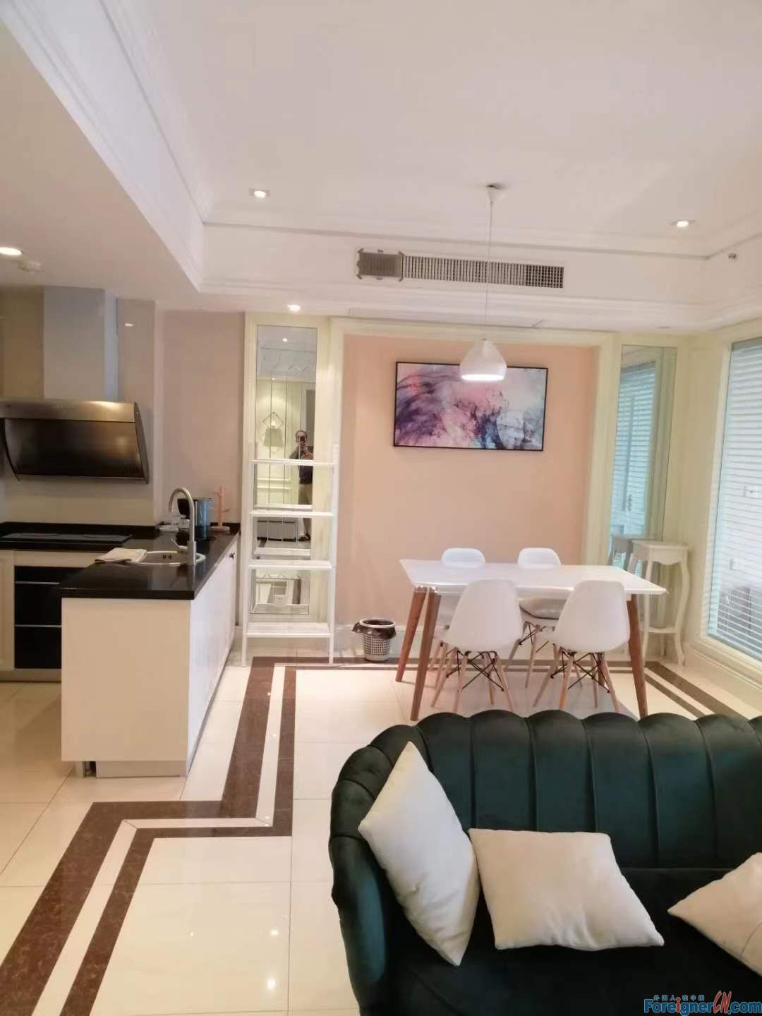 Terrific!! great Phoenix apartment rent in suzhou /2 rooms and 1 bathroom/Spacious; Bright/ with central AC/SIP/Xinghai Squaresubway line1/Suzhou center shoppingm mall