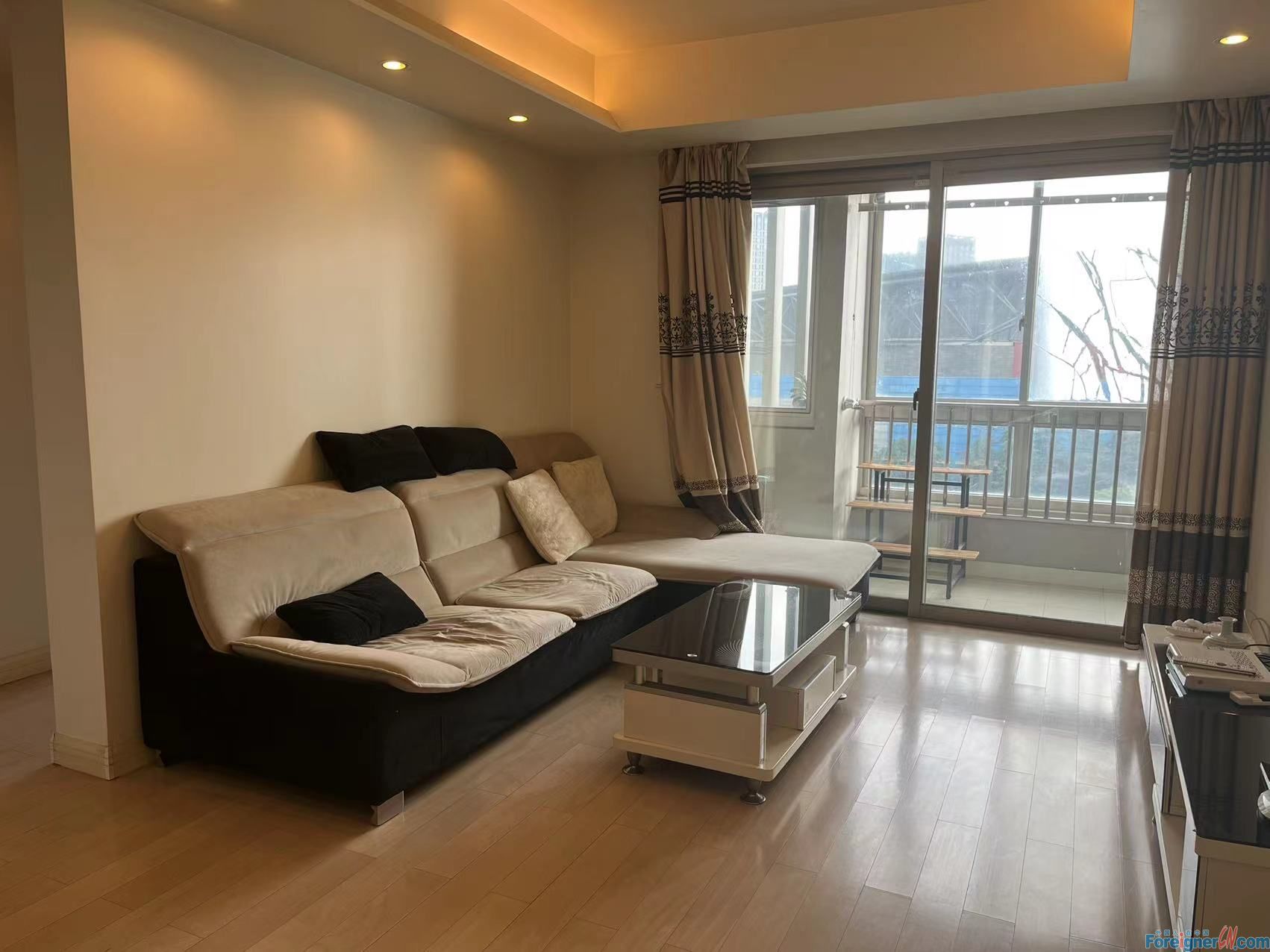 Great!! good location Apartment rent in SIP/  2 bedrooms and 1 bathroom/with Floor heating/Times Square/close to Suzhou Culture and Expo Shopping Center/Subway station