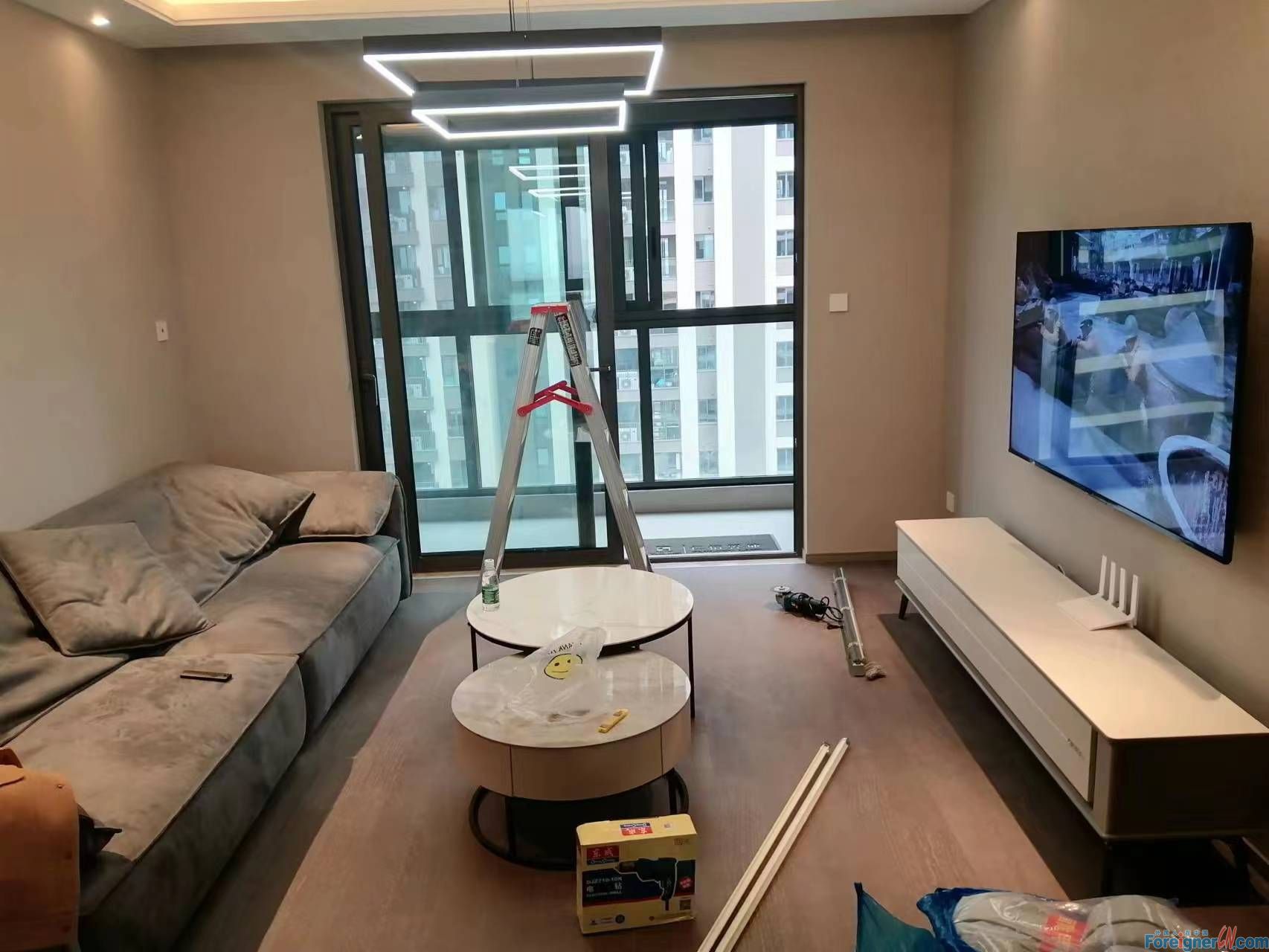 Spacious!!! New apartment rent in Xiangcheng /3 bedrooms and 2 bathrooms/Central AC ,Floor heating/well-furnitured/Close to Suzhou Foreign Language school Xiangcheng Campus