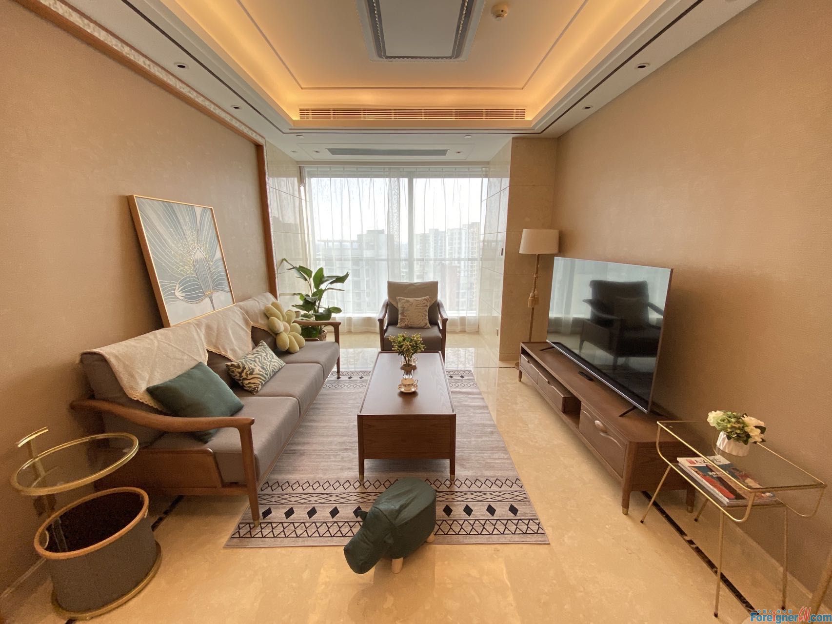 Perfect!! Fabulous Suzhou Center apartment in SIP rent/2 bedrooms,2 bathrooms/Jinji Lake,SIP /Beautiful lake view /fully furnished,Central AC/bright rooms with French windows
