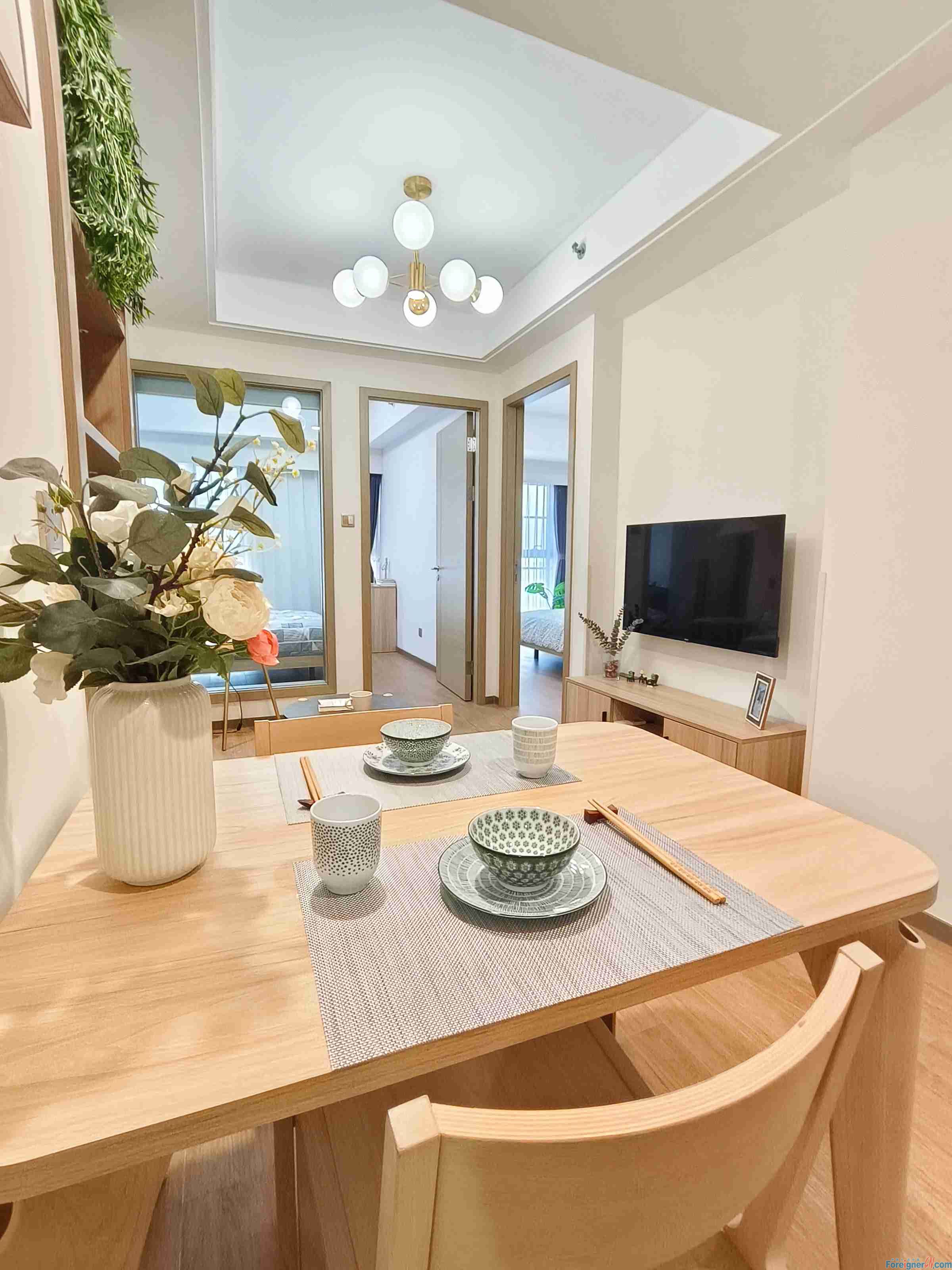 Wow!!!Monthly rent apartment,2rooms,2rooms,93sqm,well-kept, spacious, large kitchen, modern, bright, luxurious