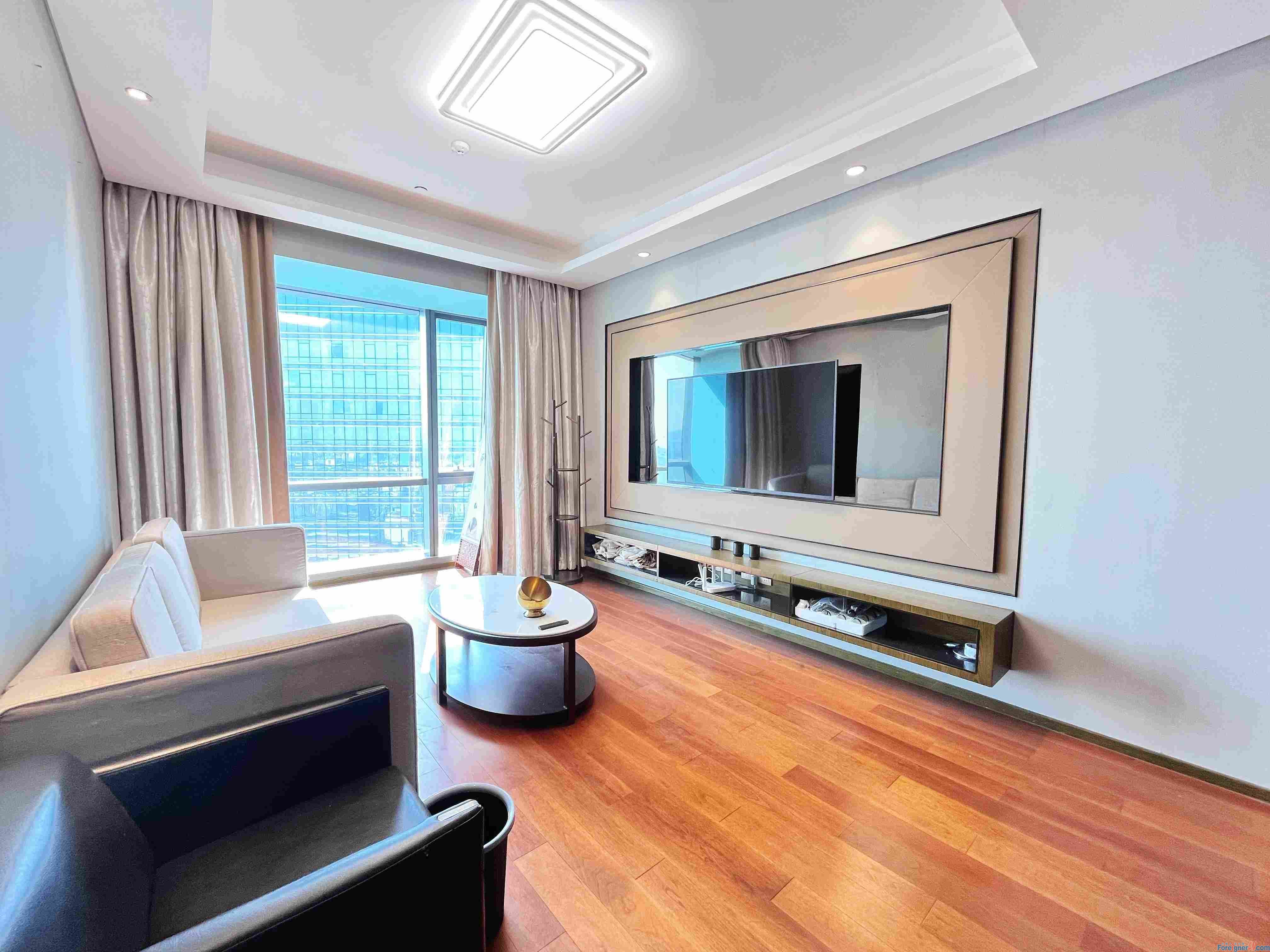 Wow! HLCC apartment 2rooms,2baths,141sqm,bright, luxurious, well-located, lake view, cozy, warm,quiet