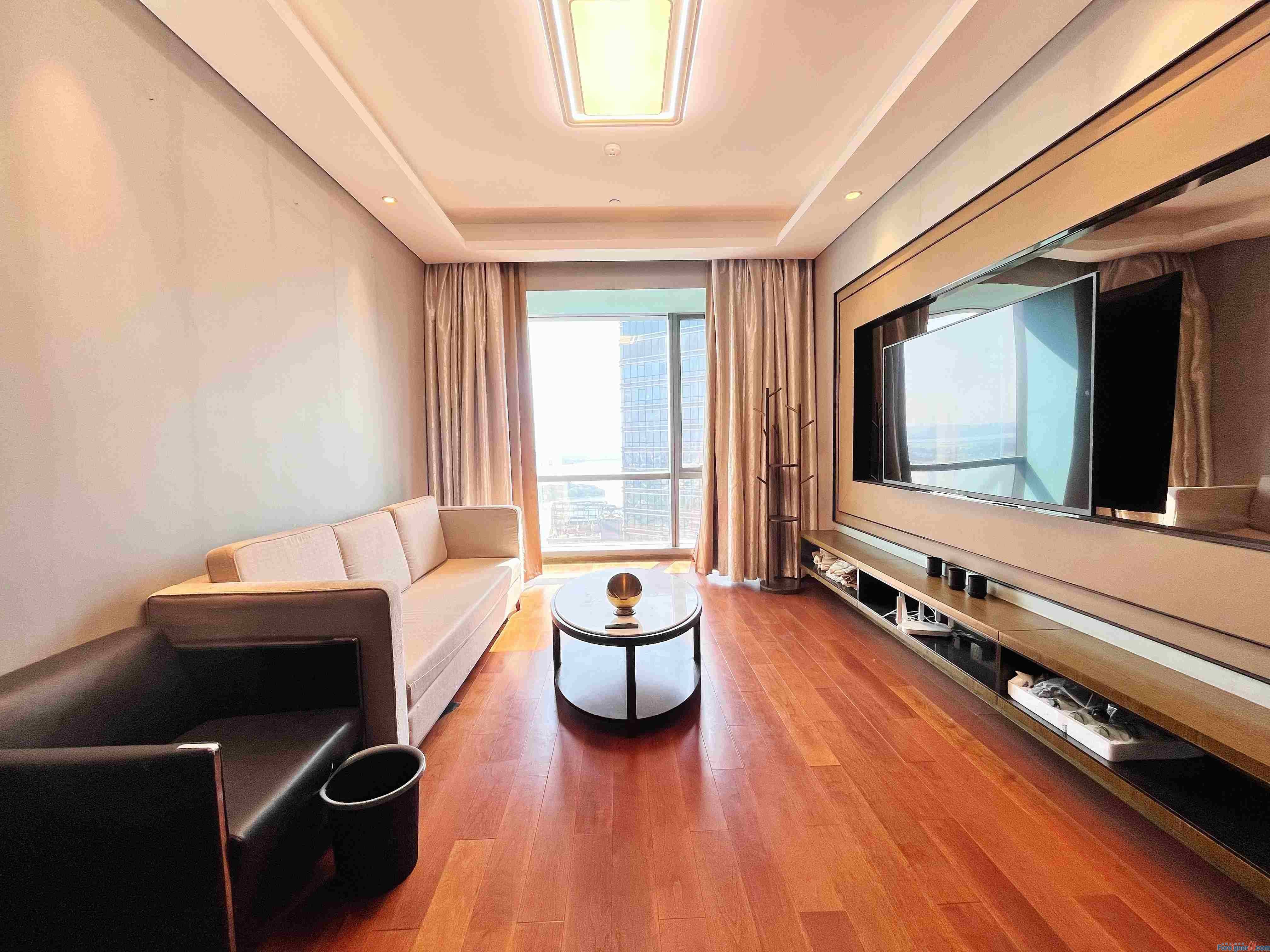 Wow! HLCC apartment 2rooms,2baths,141sqm,bright, luxurious, well-located, lake view, cozy, warm,quiet