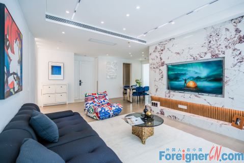 Fantastic！！！ Eslite Residence，2rooms ,2 baths,126 sqm ，clean, well-kept, spacious, large kitchen, modern