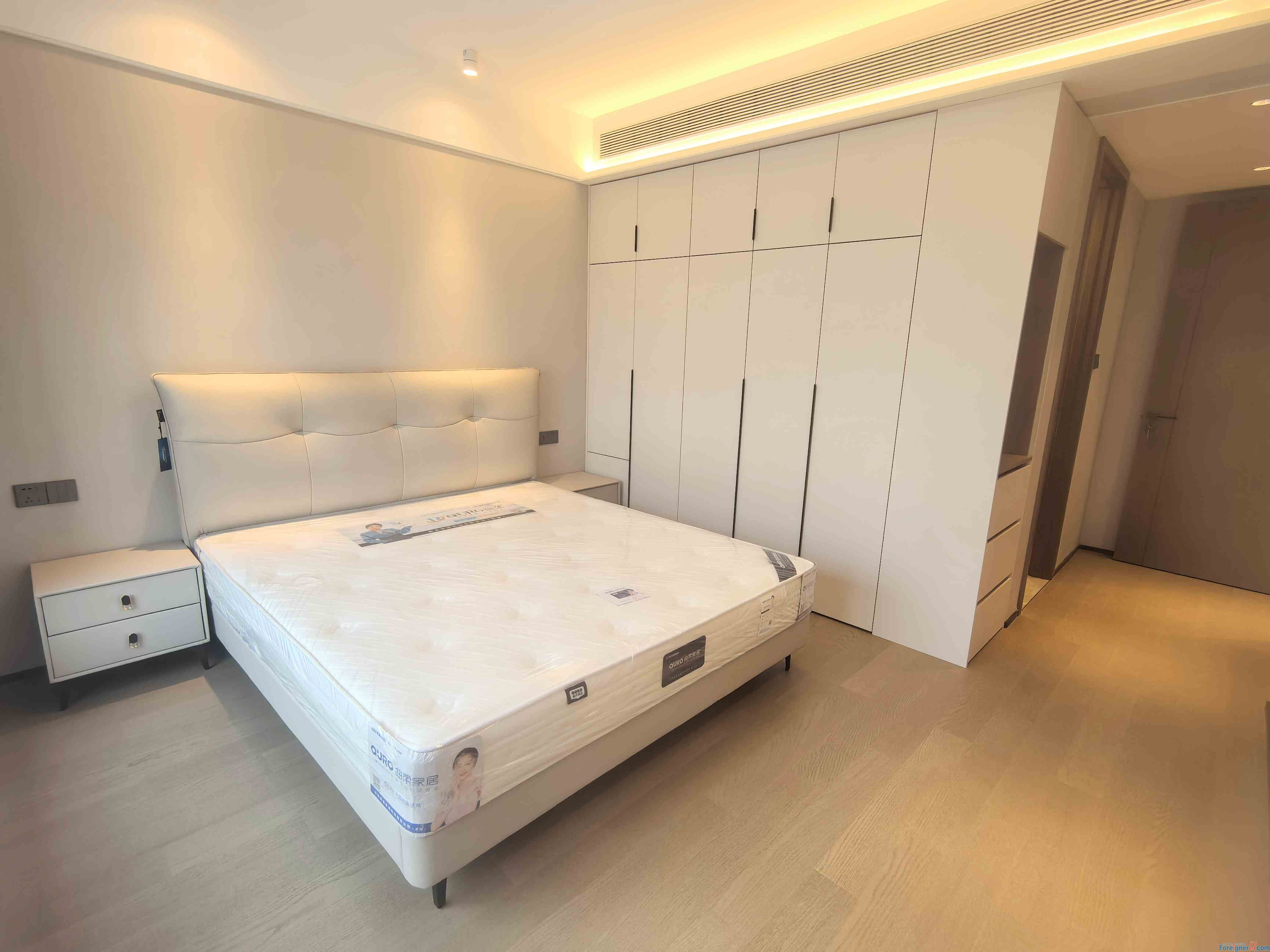 Wonderful！！！THE YIHE VIEW，3rooms , 2baths，143sqm，Great, Gorgeous, Luxurious， Fantastic,excellent, nice