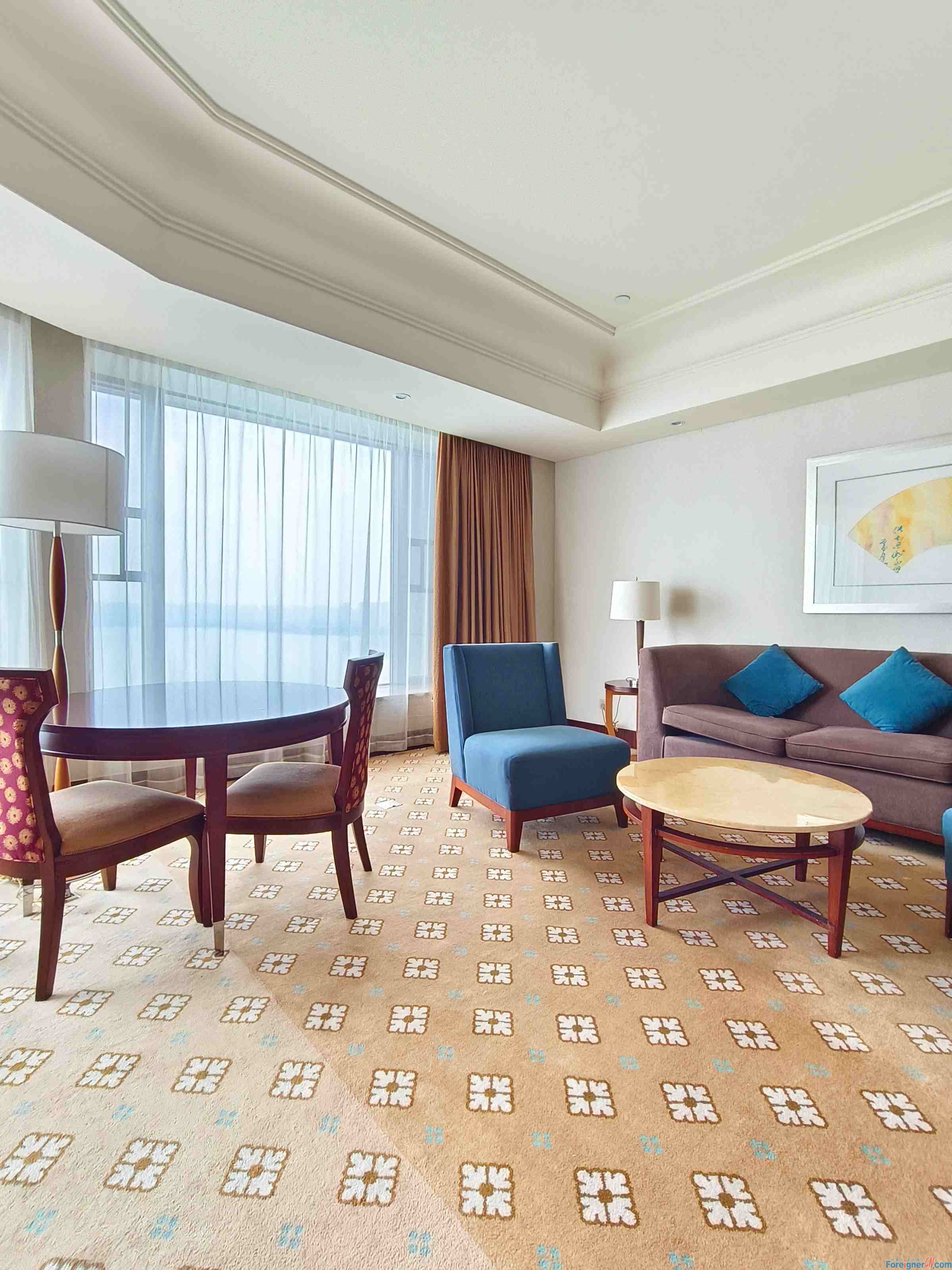 Amazing!!!Kempinski Hotel Suzhou，1room，1bath，95sqm，clean, well-kept, spacious, large kitchen, modern