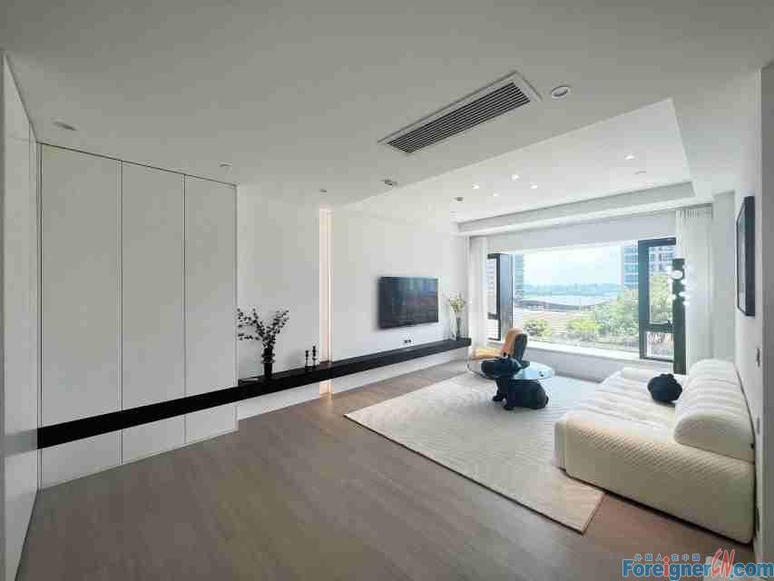 微信图片_2025-10-13_100427_361