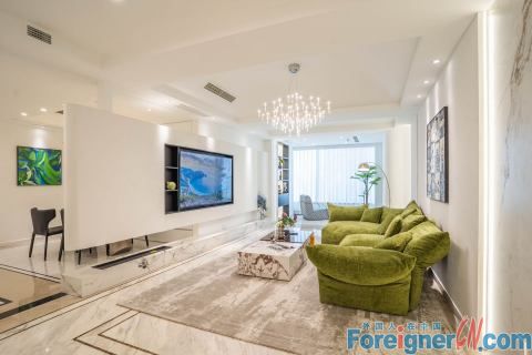 Perfect!! High Floor Suzhou Center Apartment 2 bedrooms/Jinji Lake,SIP /Beautiful lake view /fully furnished,Central AC/bright rooms with French windows