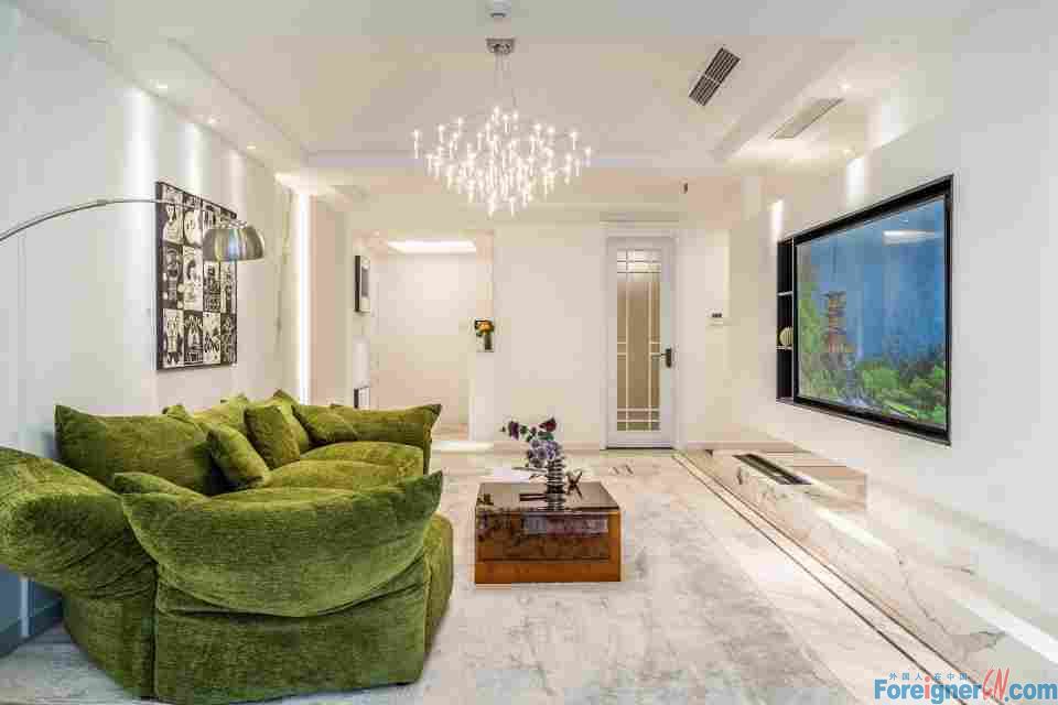 Perfect!! High Floor Suzhou Center Apartment 2 bedrooms/Jinji Lake,SIP /Beautiful lake view /fully furnished,Central AC/bright rooms with French windows