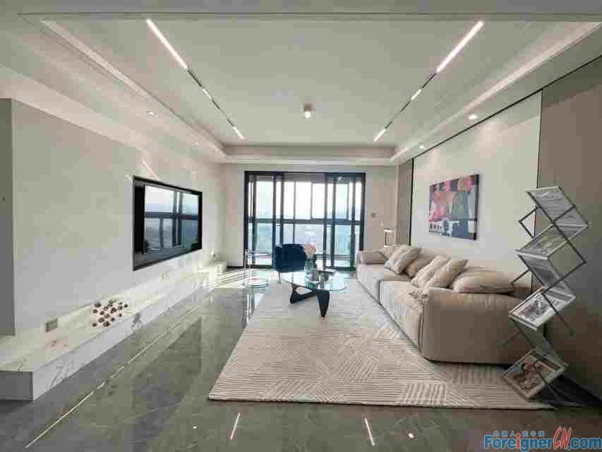 Splendid!!!UPPER EAST PRO,4rooms,2baths,176sqm,clean, well-kept, spacious, large kitchen, modern, bright, luxurious, well-located