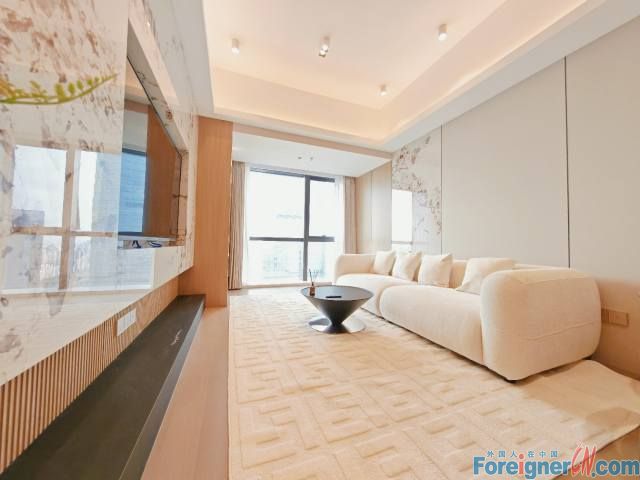 Beautiful!!!XingHu ONE apartment，1rooms，1baths，100sqm，cozy, warm,quiet， Lots of light, New furniture/ reasonable price