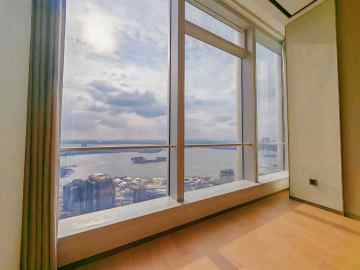 High Floor!! IFS Sky Residence Apartment rent Times Square SIP Suzhou/1 bedroom and 1 bathroom/Central AC,Floor heating,bathtub/close Jinji Lake/ Subway Station 