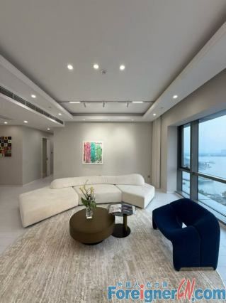 Wow! HLCC apartment 2rooms,2baths,158sqm,bright, luxurious, well-located, lake view, cozy, warm,quiet