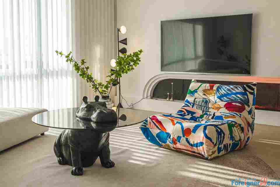 Fantastic! Luxurious HLCC Apartment Rent in SIP,Suzhou/ 2 bedrooms and 2 bathrooms/Newly renovated & Modern design/Close to Times Square,Subway station