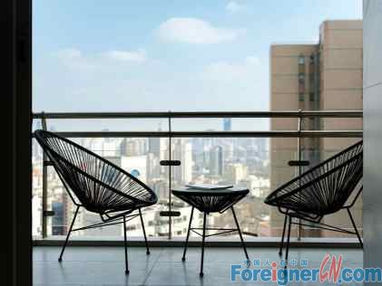 Fantastic！！！ Central Residences apartment，3rooms ,2 baths,145 sqm ，clean, well-kept, spacious, large kitchen, modern