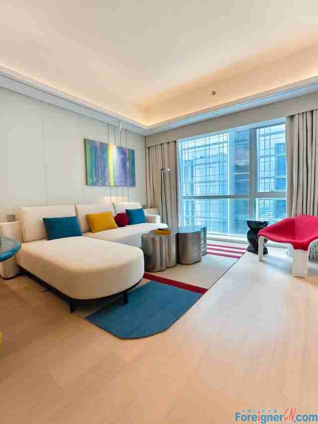 Excellent !! Beuutiful Suzhou Artik Suzhou,Apartment by Marriott Bonvoy rent in Gusu /short term or long term/Expats living in Suzhou/1rooms/1 baths/Modern /Central AC/Floor heating/oven/gym and swimming pool /Close to Mixc /Shopping mall area /and Subway