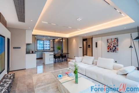 Brand new !!Fabulous apartment to rent in Suzhou / apartment for expats /High-end design/4room /3 bath/Beautiful Environment /Floor heating/modern /Central AC/buit-in oven /Fuly furnished/Close to SSIS,OCAC,Dulwich schools