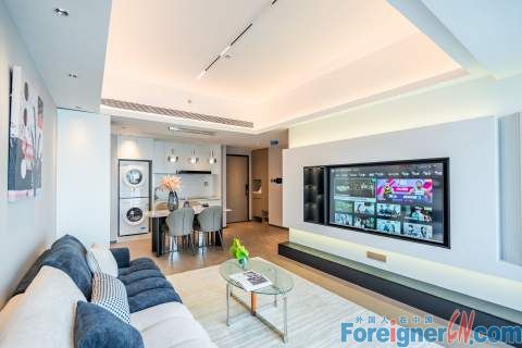 Brand new !! Flats rent timesquare SIP Suzhou/apartment with Jinji lake view rent in Suzhou/2rooms/2 baths/Family friendly/ Floor heating /dryer/Modern design/Central AC/fully furnished/built-in Oven/dishwasher/Close to Times Square/Shinkong place/ Metro 