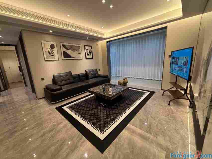 Brand new !! Modern apartment rent in Suzhou!! Realtors in suzhou/Suzhou SND /condos rent in suzhou /4rooms/Modern/Floor heating and central AC/fully furnished/First time rent/New community/ next to river /open view/
