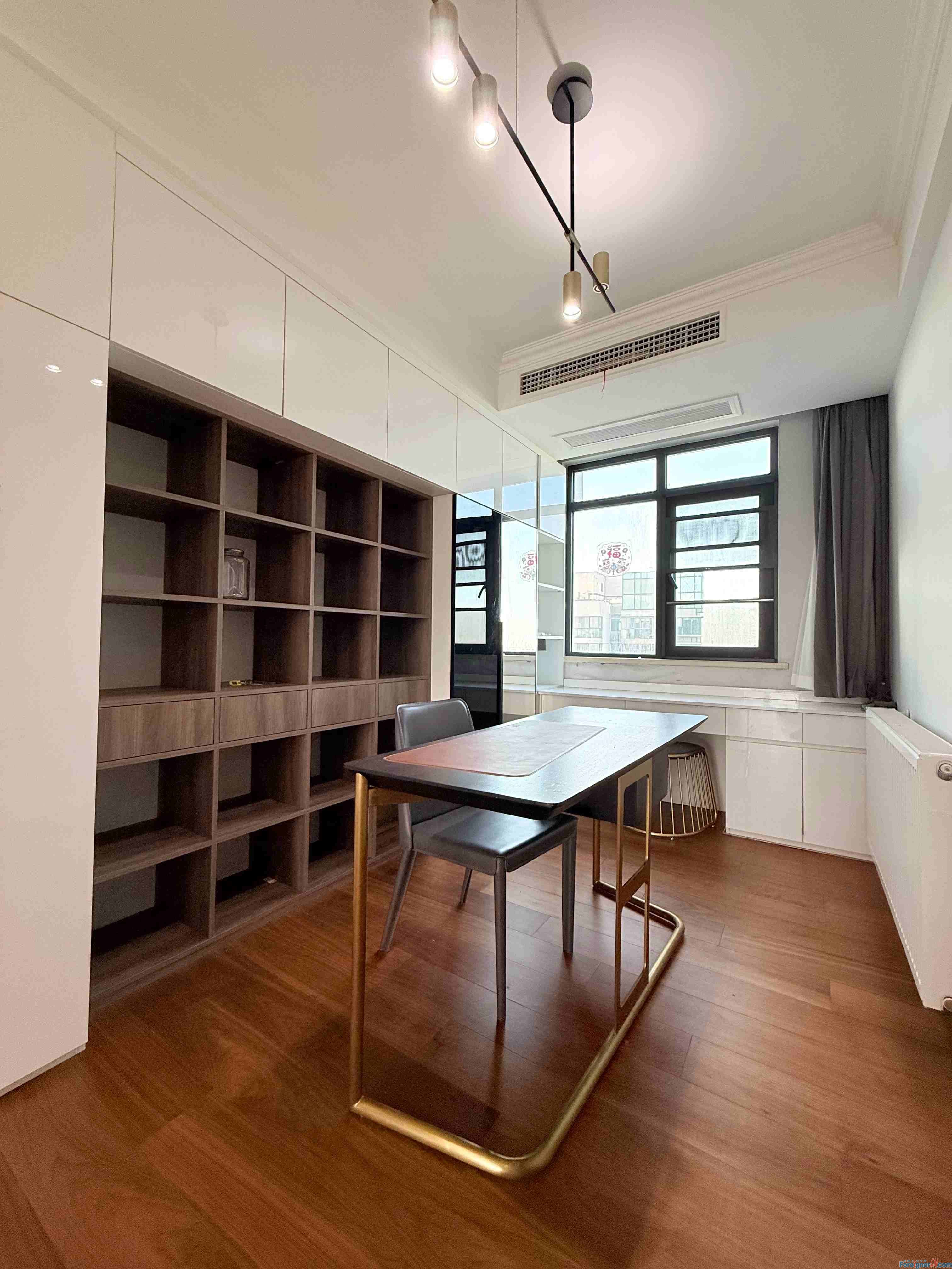 Fantastic!! Expats living life in suzhou/5rooms /Housing allowance rental in Suzhou/Family Living/well-lit and airy/Close to AEON/subway line1 /BaiTang park/ Skema /International schools OCAC/Dulwish/SSIS