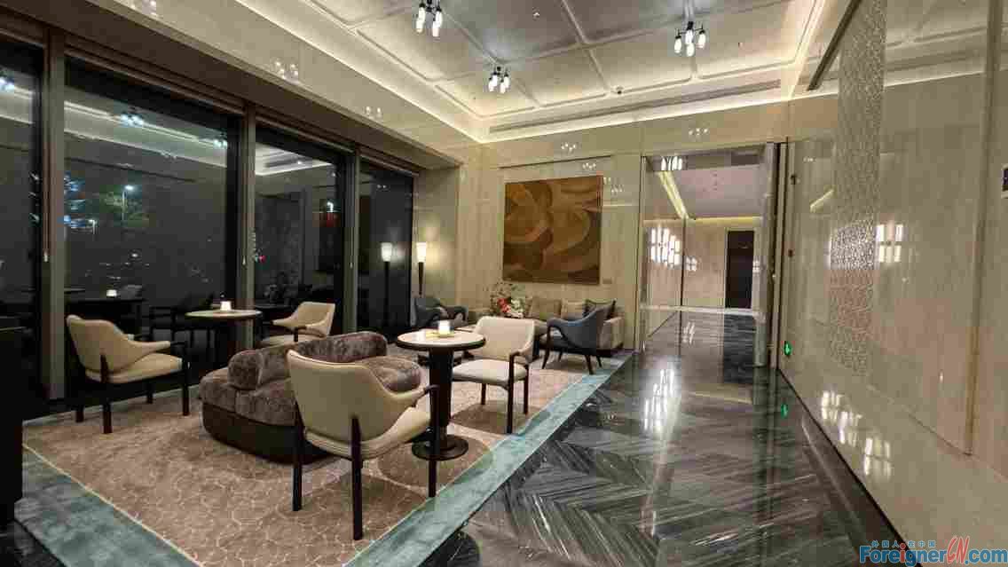 Light luxury！！Suzhou expats housing/ Moving a place in Suzhou/Property rent in CBD Suzhou !!/Housing allowance rental in Suzhou /central AC/Floor heating/Open plan kitchen /Big balcony/Perfect location in CBD/Close to Suzhou Center & jinji Lake